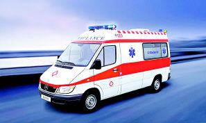 微评说：北京拟出台条例保障救护车优先通行权