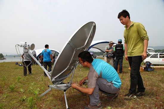 通讯组搭建卫星通讯系统