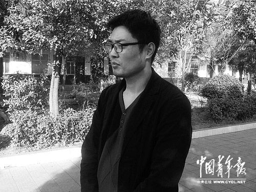 海归人士子承父业照顾181名孤残儿生活