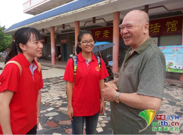 中国石油大学（华东）“温暖随行实践队”