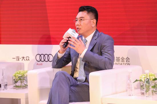 一汽-大众奥迪销售事业部副总经理于秋涛分享奥迪在企业公益创新方面的心得体会