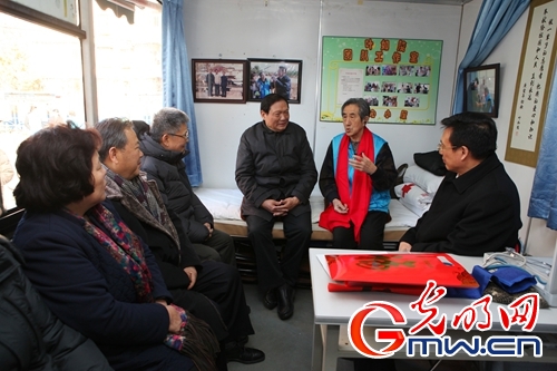中国志愿服务联合会发起“优秀志愿者关爱行动”