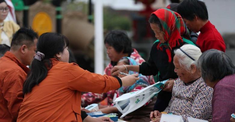 广西贵港市港北区开展慈善志愿服务进万家活动